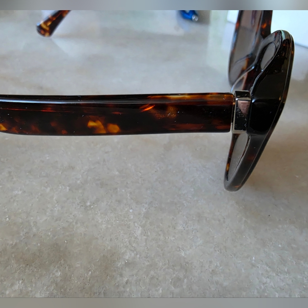 Kate Spade Daesha Sunglasses - Picture 7 of 7